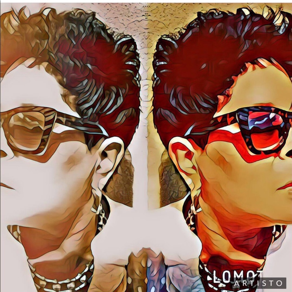 WELCOME TO MY CLOSET 🫠🤗🌹👏🏼😎COME BACK SOON!! Thank You 🙏🏼